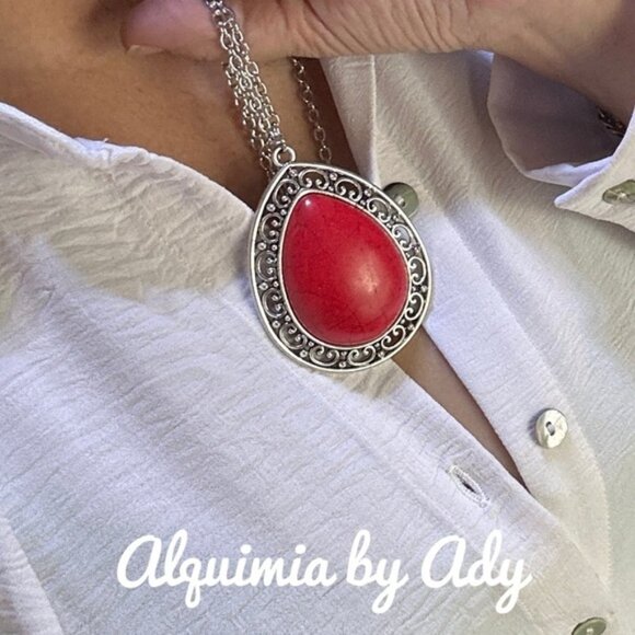 Ultra big red Turquoise Victorian style silver medallion necklace - Picture 2 of 8